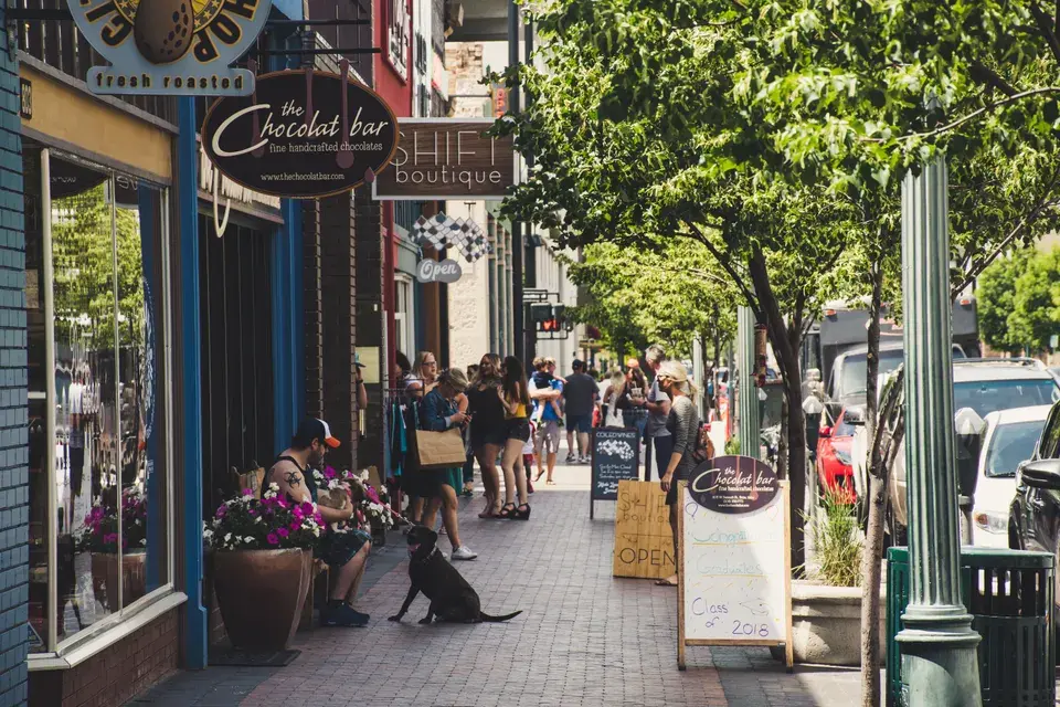 Navigating Raytown: Local Landmarks We Serve in Raytown